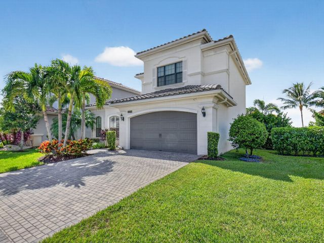 Продажа дома по адресу 16245 Cabernet Drive - фото 6627048