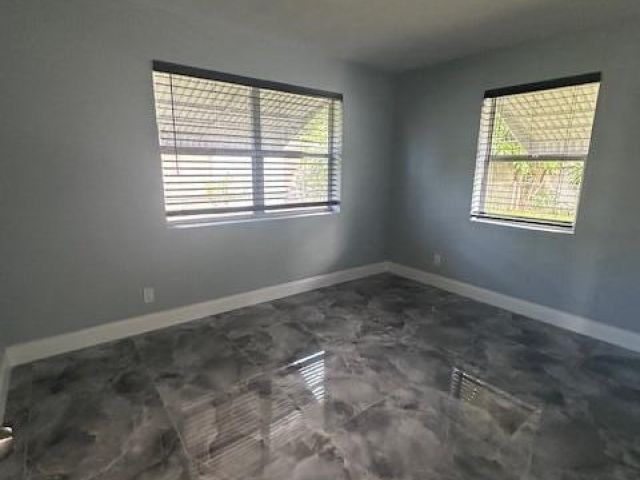 Продажа дома по адресу 430 Barnett Street - фото 6537752