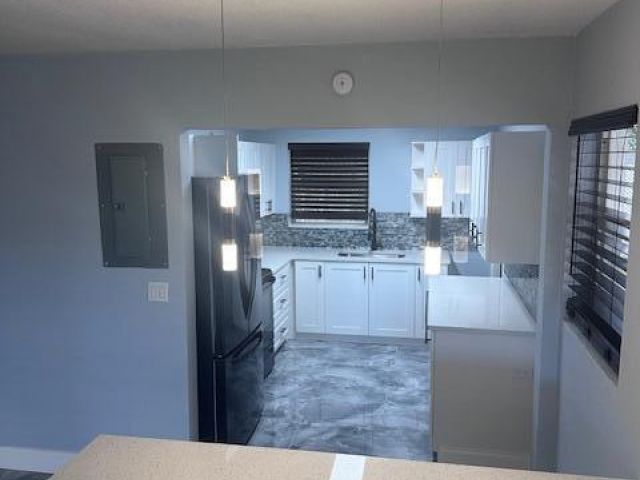 Продажа дома по адресу 430 Barnett Street - фото 6537756