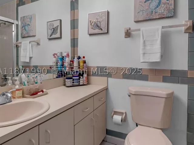 Продажа дома по адресу 8101 SW 159th Ct - фото 9374509