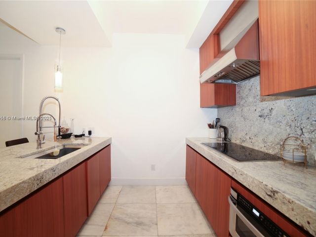 Квартира в аренду номер1204N - фото 6541188