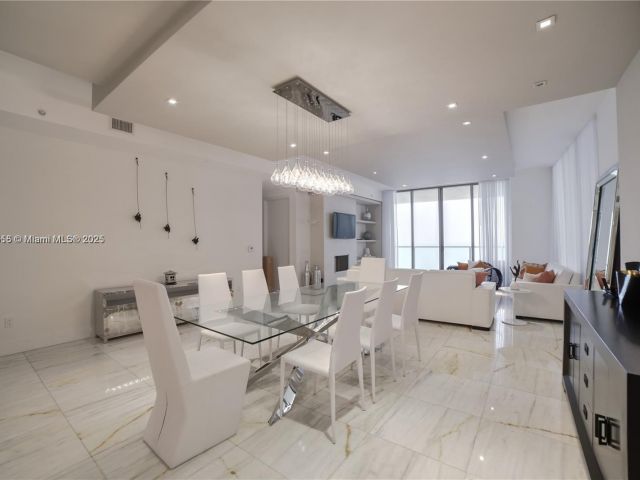 Квартира в аренду номер1204N - фото 6541191