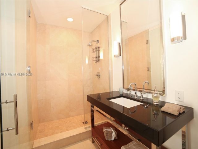 Квартира в аренду номер1204N - фото 6541193