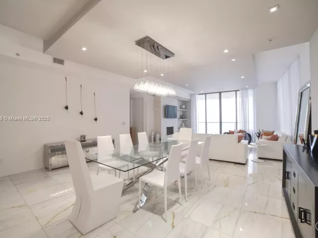 Квартира в аренду номер1204N - фото 6541191