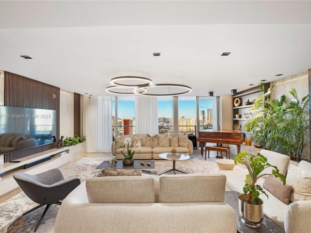 Продажа квартиры #5-2403 - фото 6559829