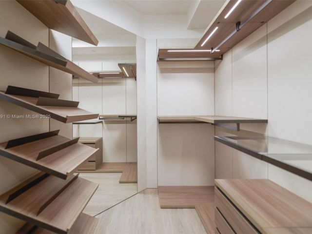 Продажа квартиры #2102 - фото 6539810