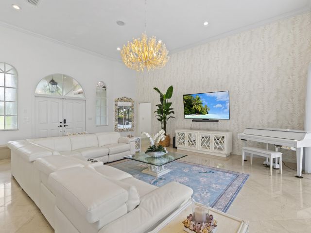 Продажа дома по адресу 10431 Stonebridge Boulevard - фото 6909221