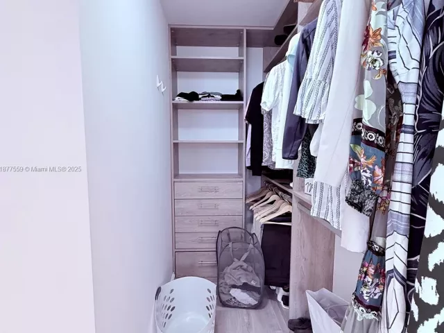 Квартира в аренду номер4003 - фото 6541298