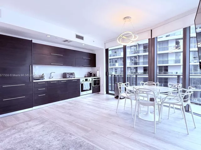 Квартира в аренду номер4003 - фото 6541312