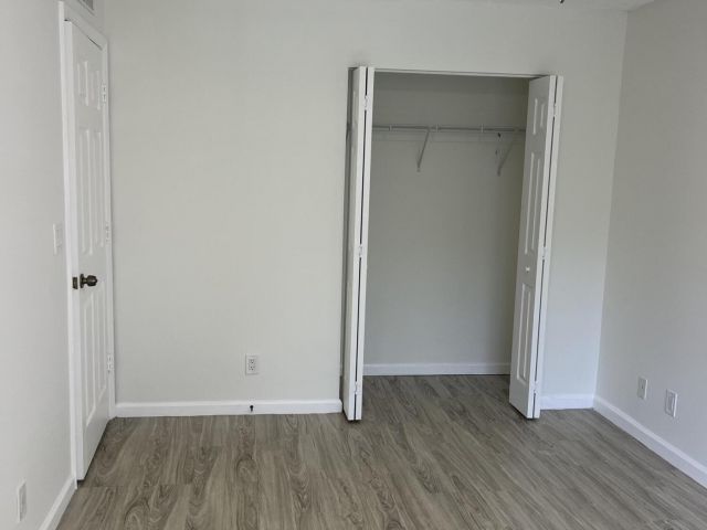 Дом в аренду по адресу 1190 Imperial Lake Road - фото 6546028