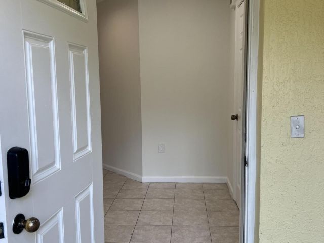 Дом в аренду по адресу 1190 Imperial Lake Road - фото 6546044