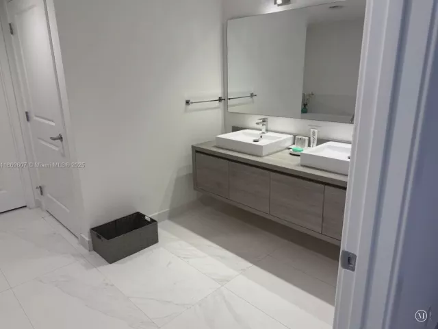 Квартира в аренду номер1021 - фото 6539467