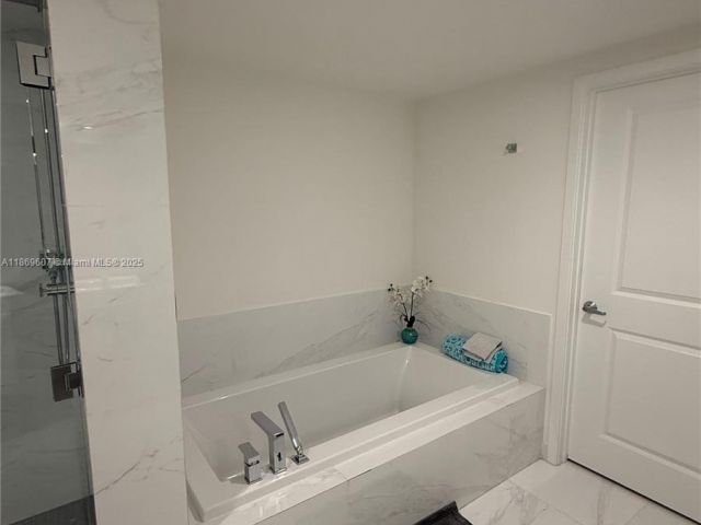 Квартира в аренду номер1021 - фото 6539465