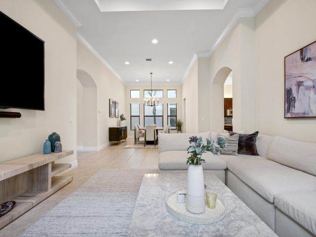 Продажа дома по адресу 16578 Ambassador Bridge Road - фото 6546792