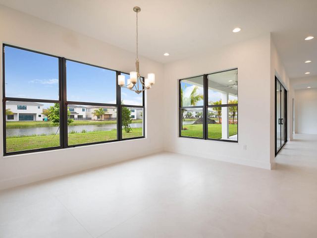 Дом в аренду по адресу 17062 Watersprite Lakes Road - фото 6542571