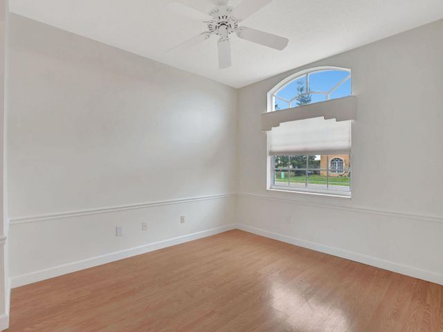 Продажа дома по адресу 18570 Serena Pointe Lane - фото 6543403