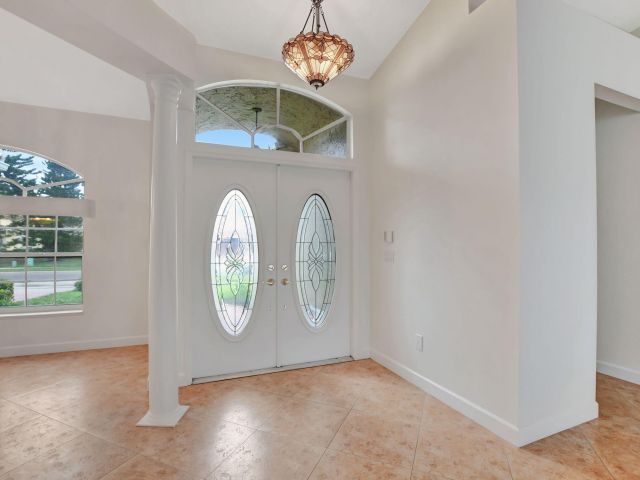 Продажа дома по адресу 18570 Serena Pointe Lane - фото 6543411