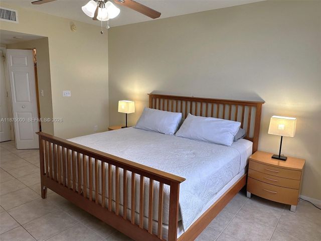 Продажа квартиры #1010 - фото 6542861