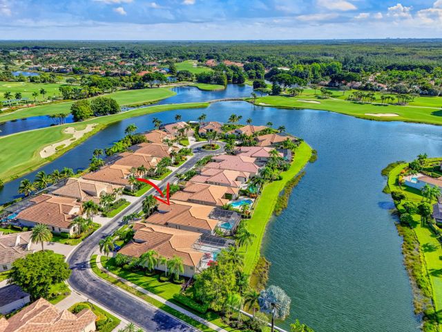 Продажа дома по адресу 7740 Blue Heron Way - фото 6538919