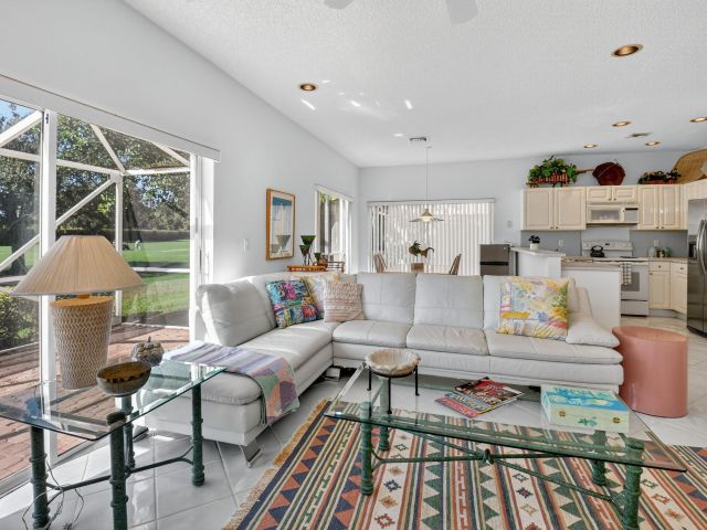 Продажа дома по адресу 7311 Panache Way - фото 6538975