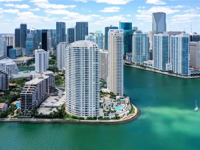 Продажа квартиры #2502 - фото 6542033