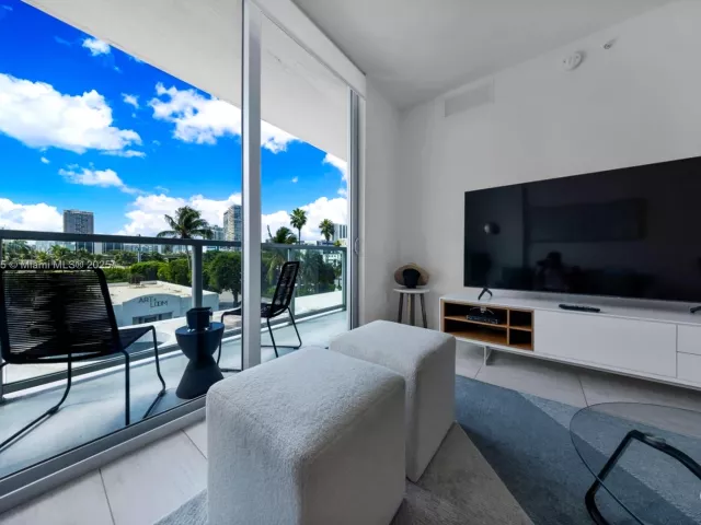 Продажа квартиры # - фото 6543585