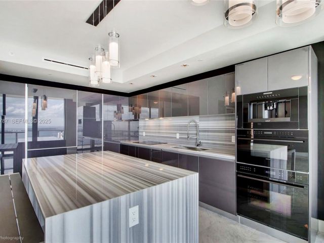 Продажа квартиры #3102 - фото 6544669