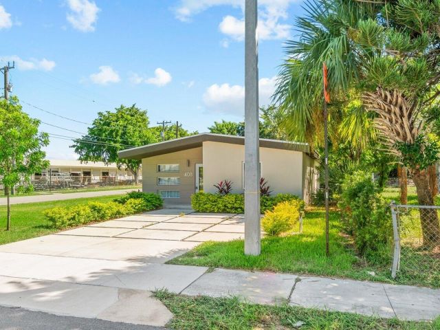 Продажа дома по адресу 408 SW 4th Street - фото 6541445