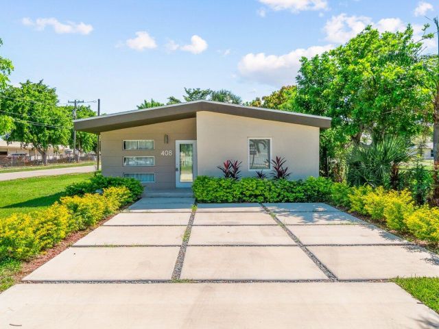 Продажа дома по адресу 408 SW 4th Street - фото 6541446