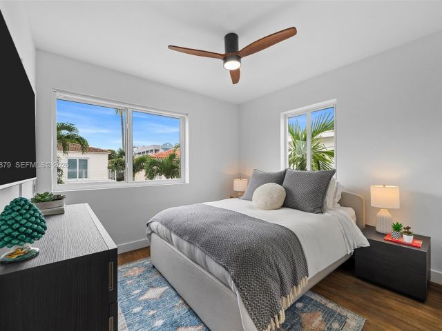 Продажа дома по адресу 642 86th St - фото 6553476