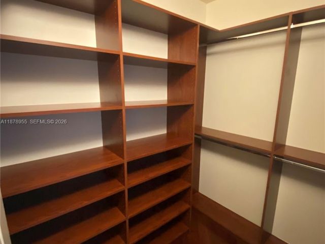 Продажа квартиры #705 - фото 6543099