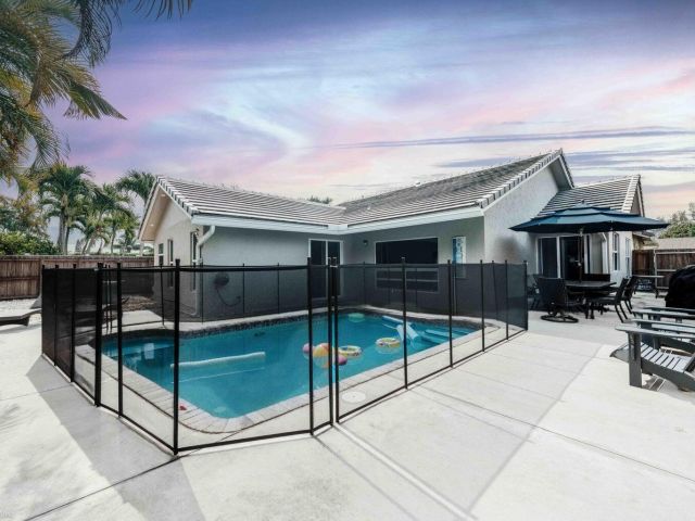 Дом в аренду по адресу 7515 Silver Woods Court - фото 6541855