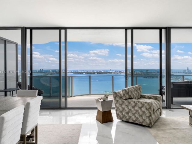 Продажа квартиры #4702 - фото 6604347