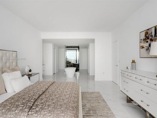 Продажа квартиры #4702 - фото 6604353