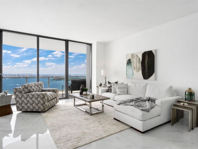 Продажа квартиры #4702 - фото 6604361