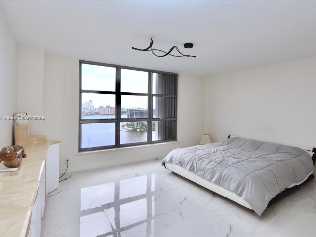 Квартира в аренду номер2510 - фото 6543829