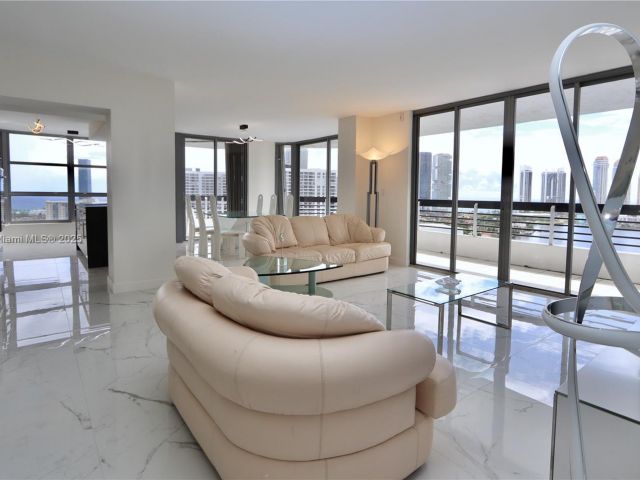 Квартира в аренду номер2510 - фото 6543834