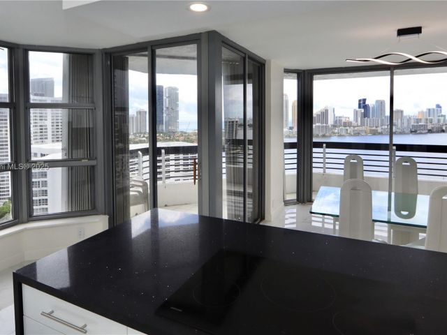 Квартира в аренду номер2510 - фото 6543837