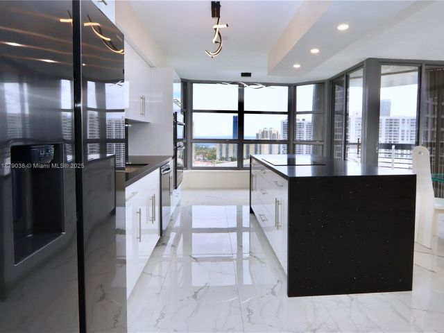 Квартира в аренду номер2510 - фото 6543839