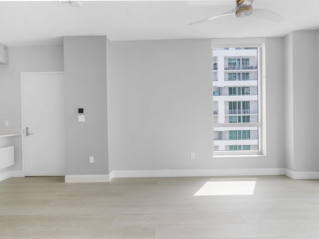 Продажа квартиры #1102 - фото 6836324