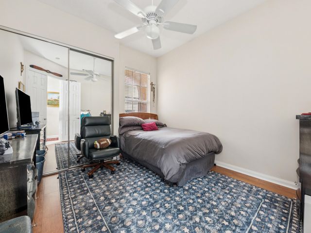 Продажа дома по адресу 2613 James River Road - фото 6543330