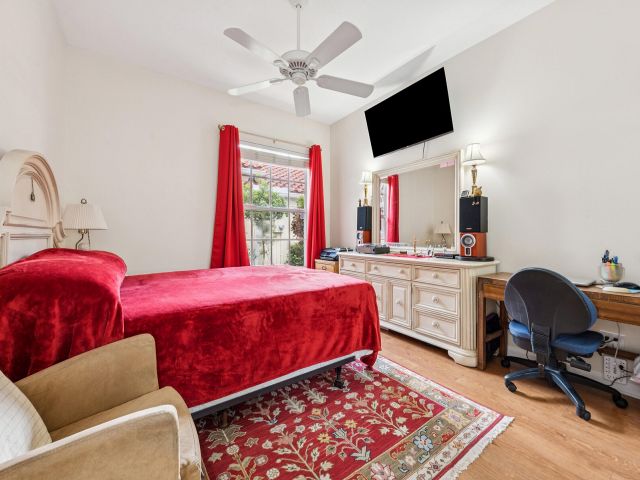 Продажа дома по адресу 2613 James River Road - фото 6543331