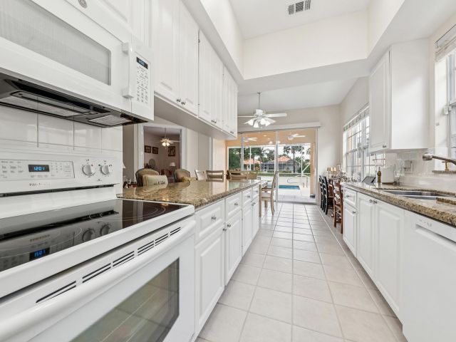 Продажа дома по адресу 2613 James River Road - фото 6543334