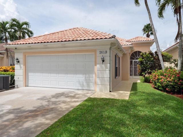 Продажа дома по адресу 2613 James River Road - фото 6543345