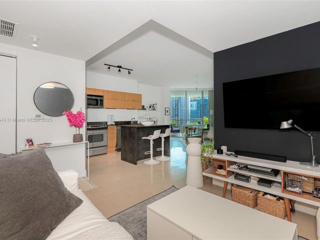 Продажа квартиры #3508 - фото 7441592