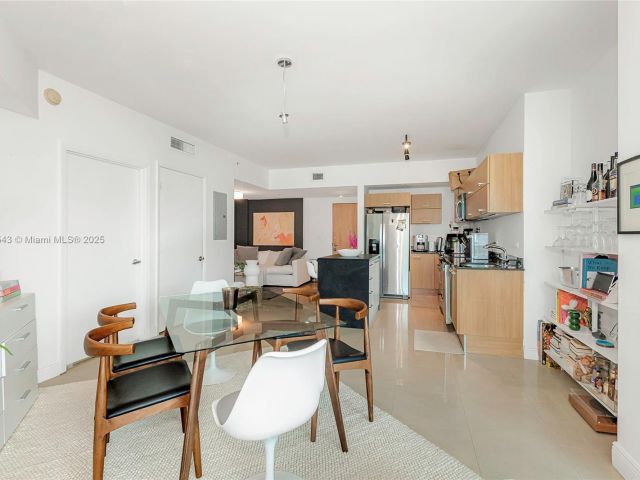 Продажа квартиры #3508 - фото 7441598