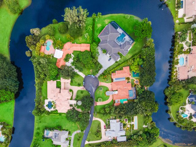 Продажа дома по адресу 16090 Rio Del Paz - фото 6545460