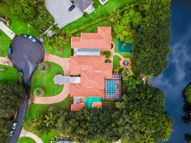 Продажа дома по адресу 16090 Rio Del Paz - фото 6545461