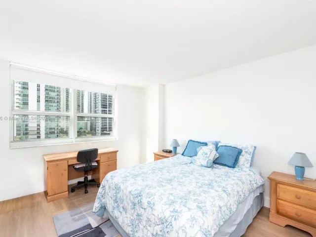 Продажа квартиры #609 - фото 6549337