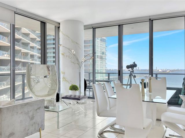 Квартира в аренду номер2407 - фото 6546714